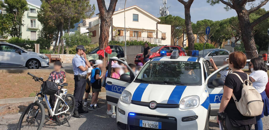 a-loano-al-parco-si-impara-e-la-festa-del-volontariato-745786